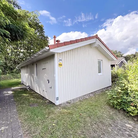 Strandhaus Schatzkiste 24 Casa de Férias Priwall