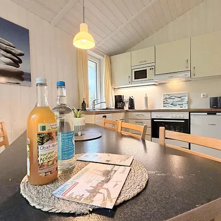 Strandhaus Schatzkiste 24 Casa de Férias *