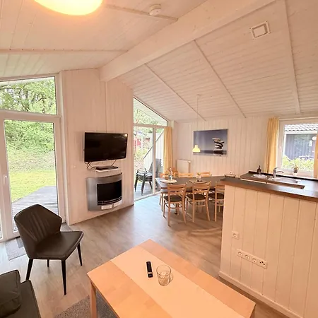 Strandhaus Schatzkiste 24 Casa de Férias *